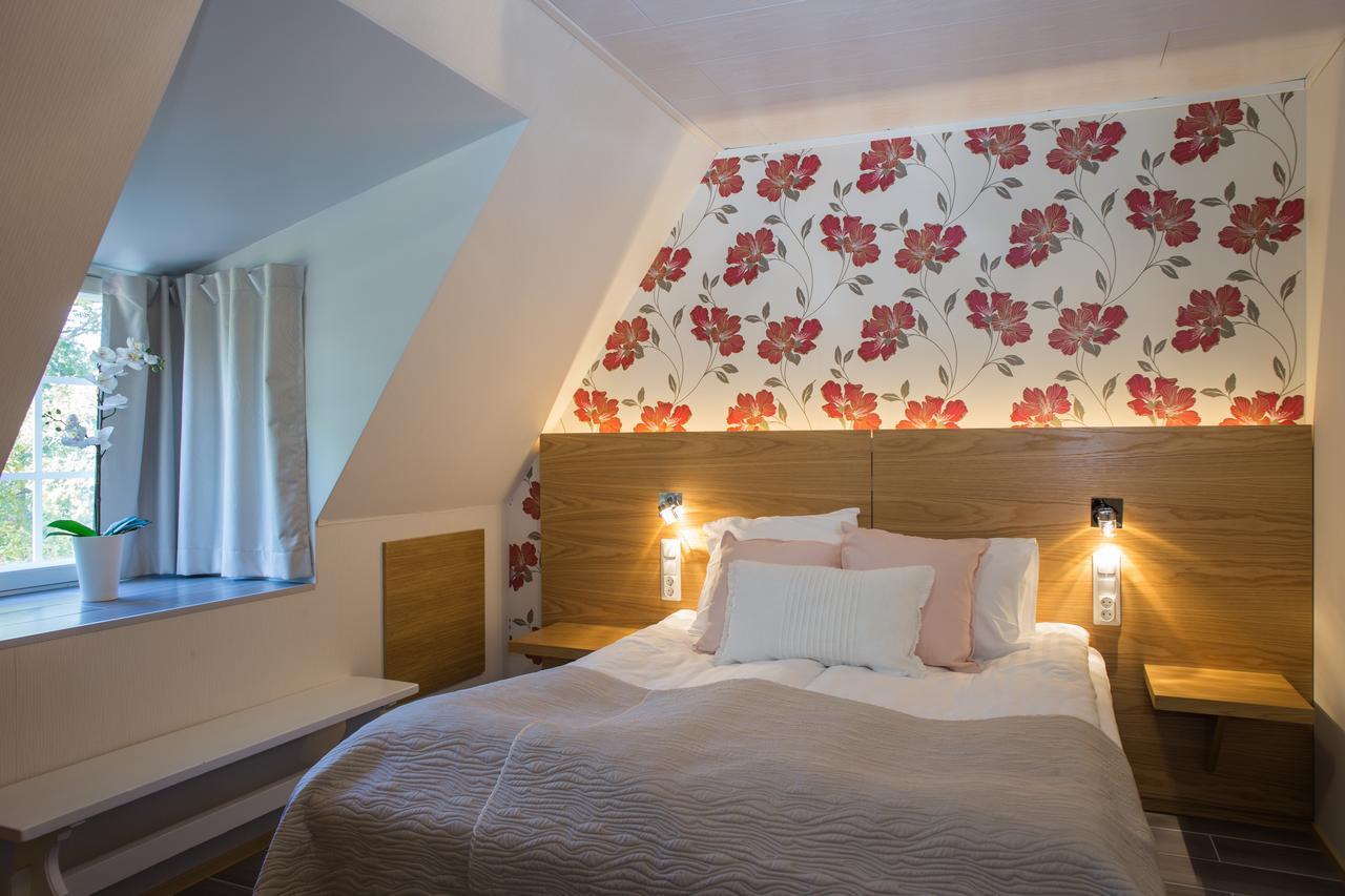 Joensuun Tilan Paeaerakennus Bed & Breakfast Soderkulla  Exterior foto
